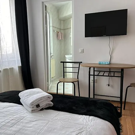 Ambra Room's 3* Брашов