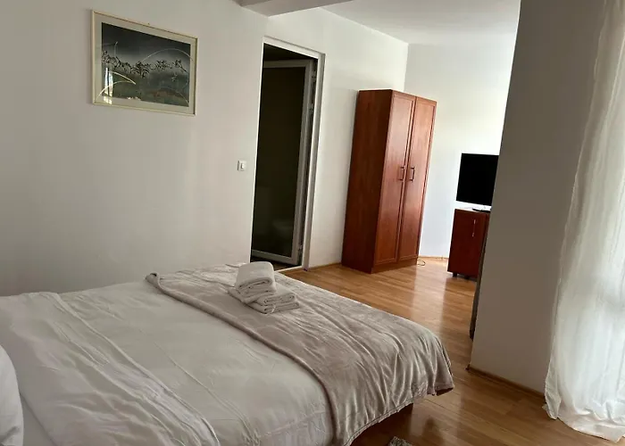 Pensionat Ambra Room's 3*