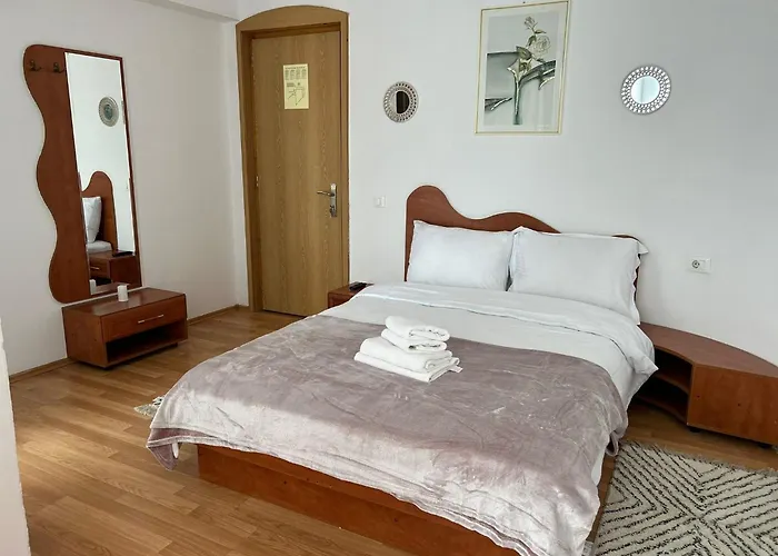 Ambra Room's Guest house 3*